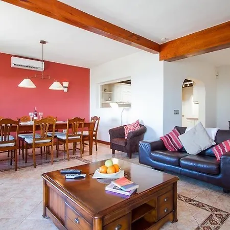 Villa Puerto Del Carmen Sleeps 8 Pool Air Con Wifi *